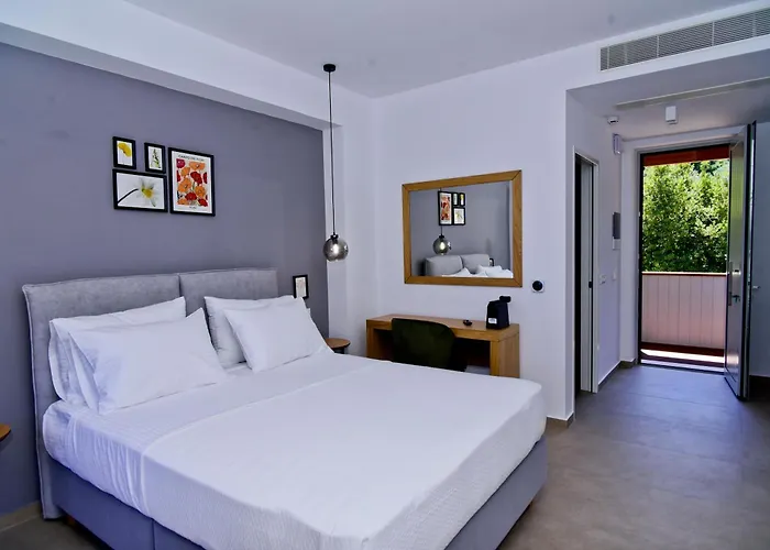 Akron ホテル Áyios Nikítas