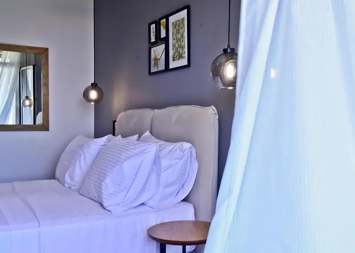 Akron * Áyios Nikítas