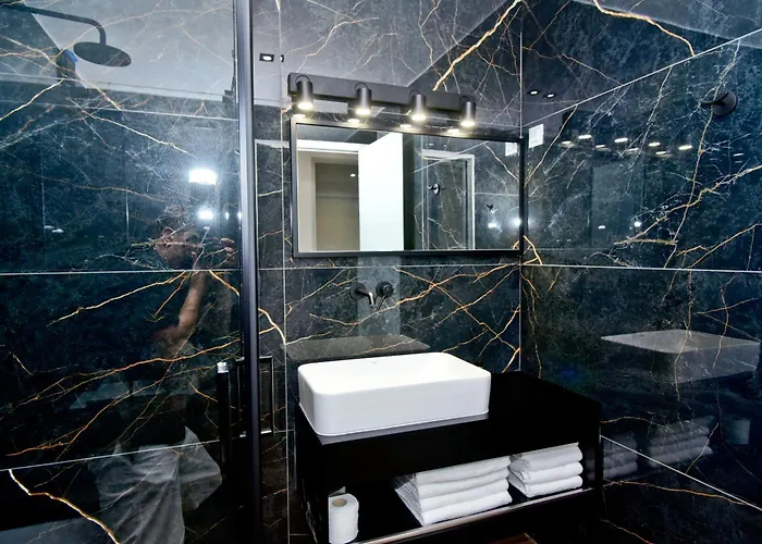 Akron Áyios Nikítas