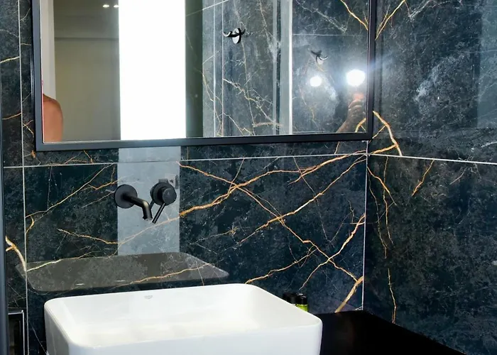 Akron Áyios Nikítas